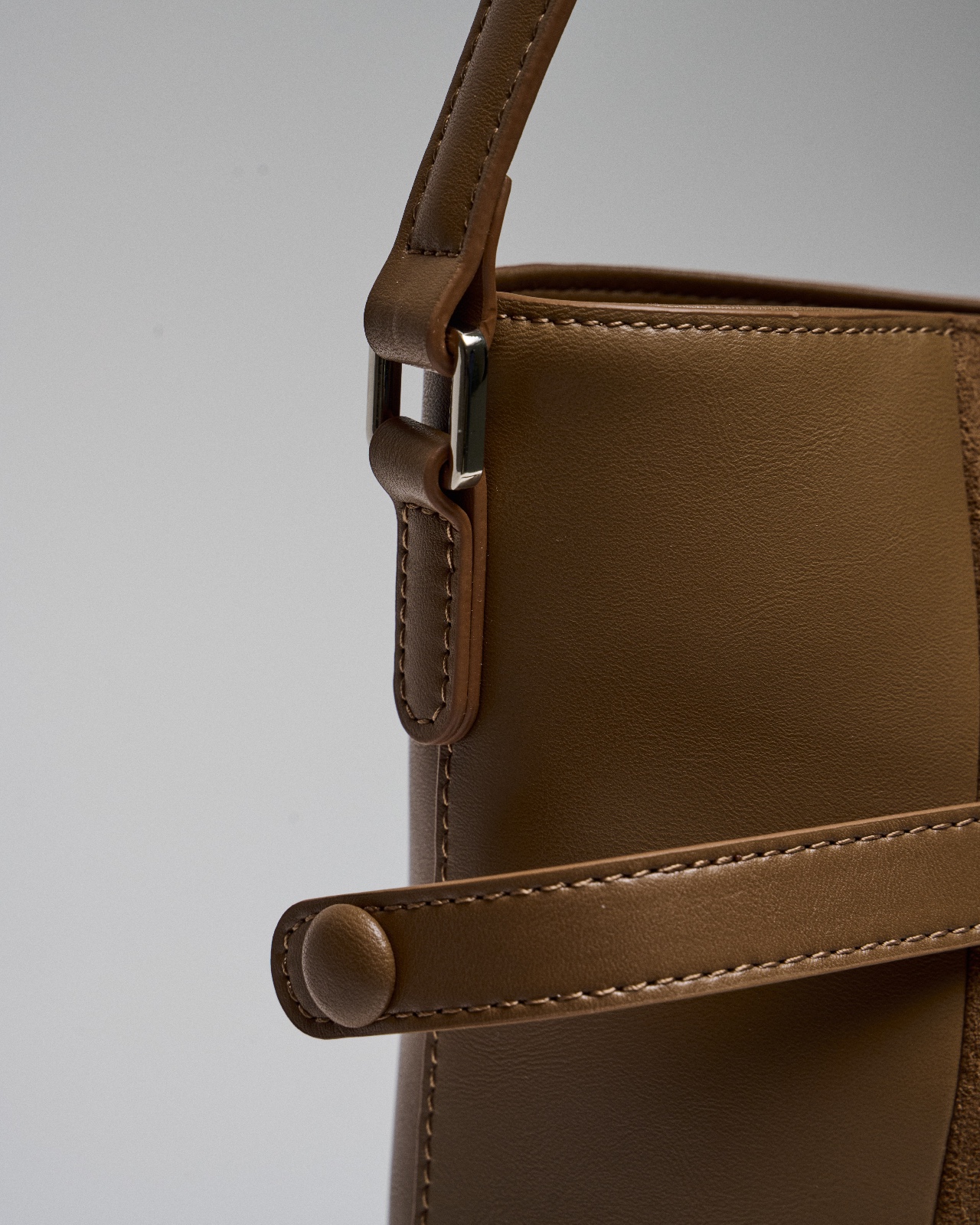 Emily Tote Shoulder bag (Chocolate Brown) - Image 3